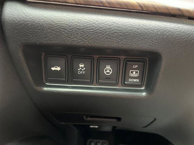 Used 2016 Nissan Maxima Platinum FWD image 27