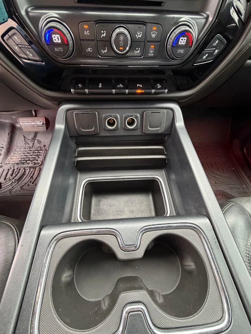 Used 2016 Chevrolet Silverado 1500 LTZ Z71 w/ LTZ Plus Package image 33