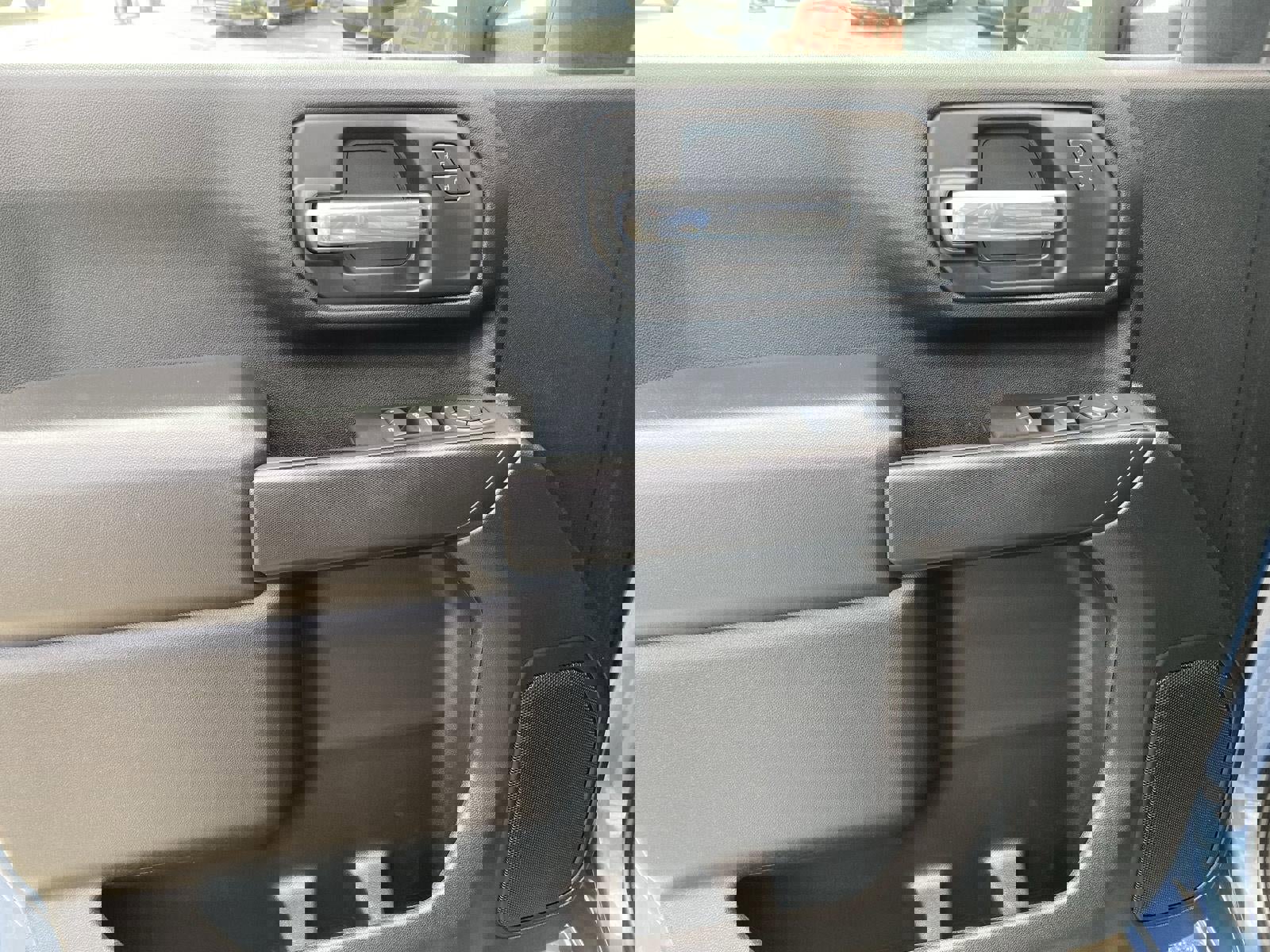 Certified 2024 Chevrolet Silverado 2500 Custom w/ Custom Value Package image 22