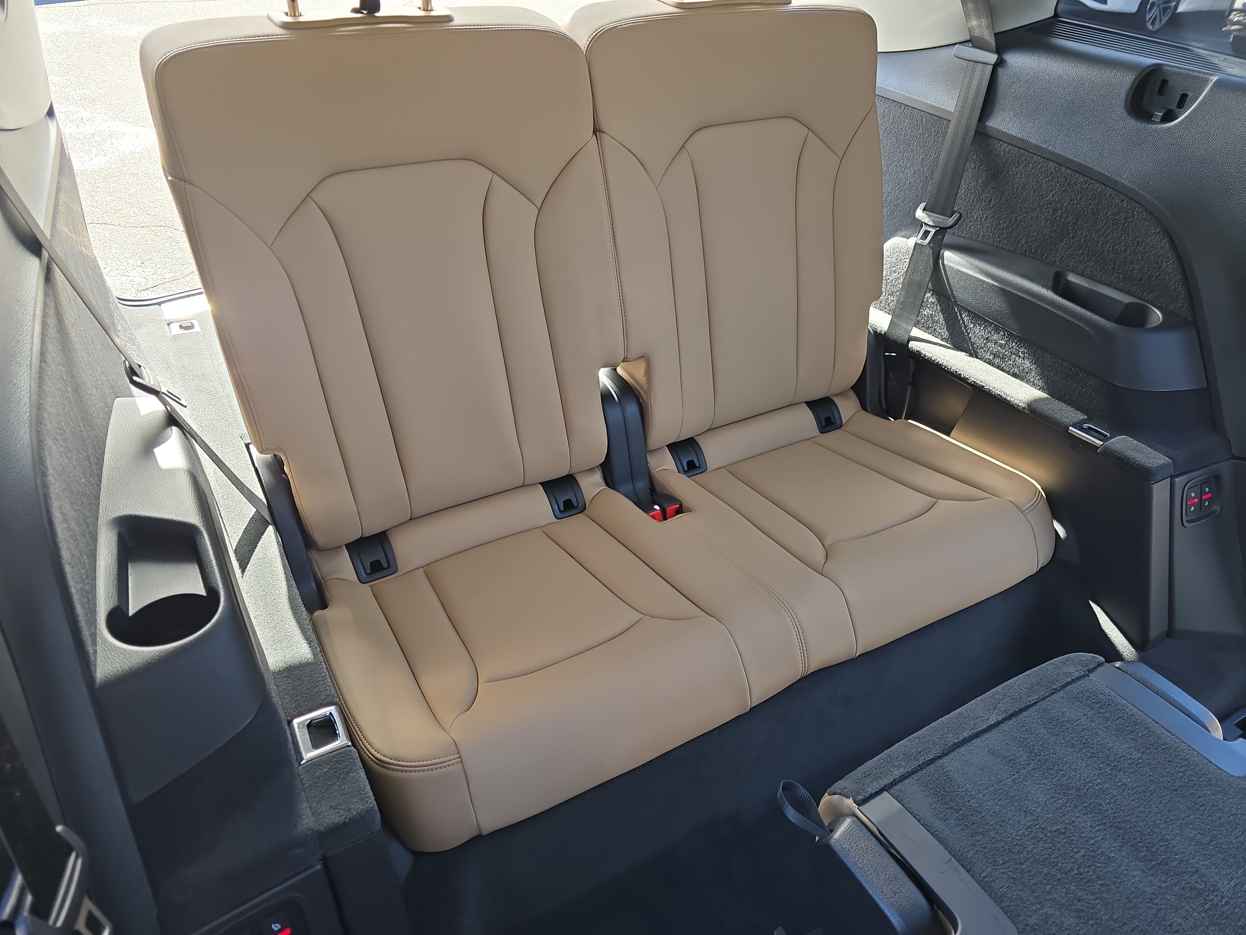 Certified 2025 Audi Q7 2.0T Premium Plus w/ Premium Plus Package image 12