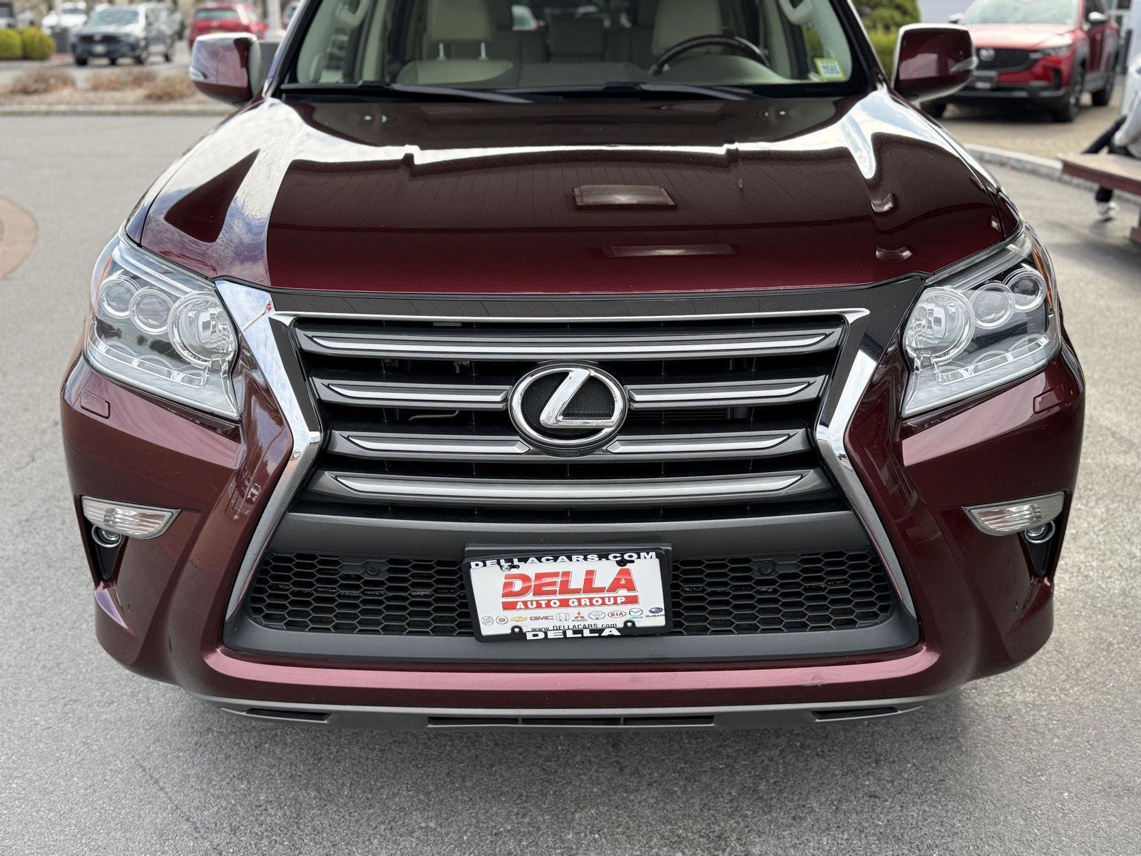 Used 2014 Lexus GX 460 w/ Premium Package AWD/4WD image 2