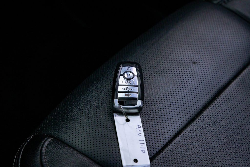 Used 2017 Ford F350 Lariat w/ Lariat Ultimate Package image 10