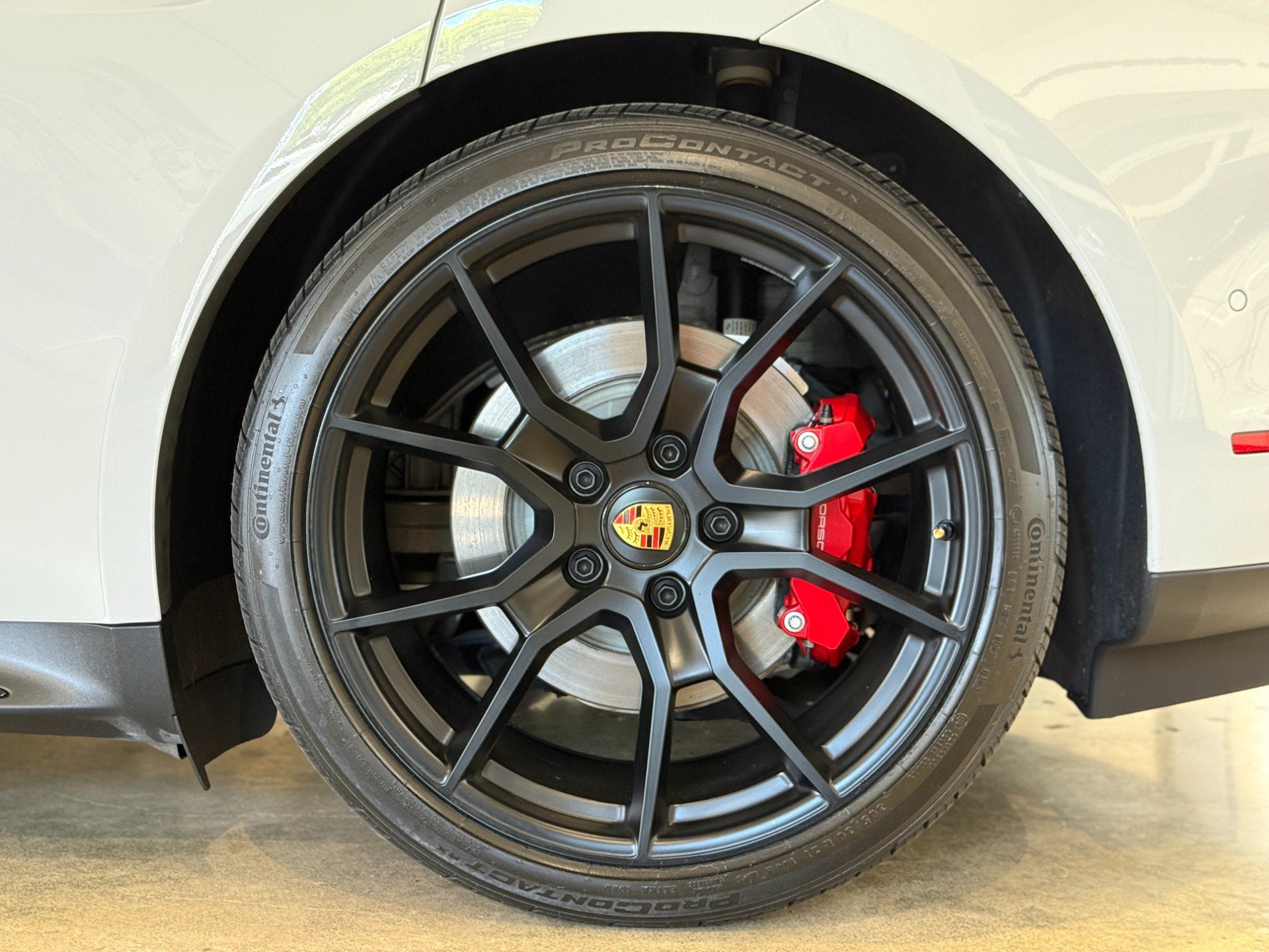 Used 2023 Porsche Taycan GTS AWD/4WD image 26