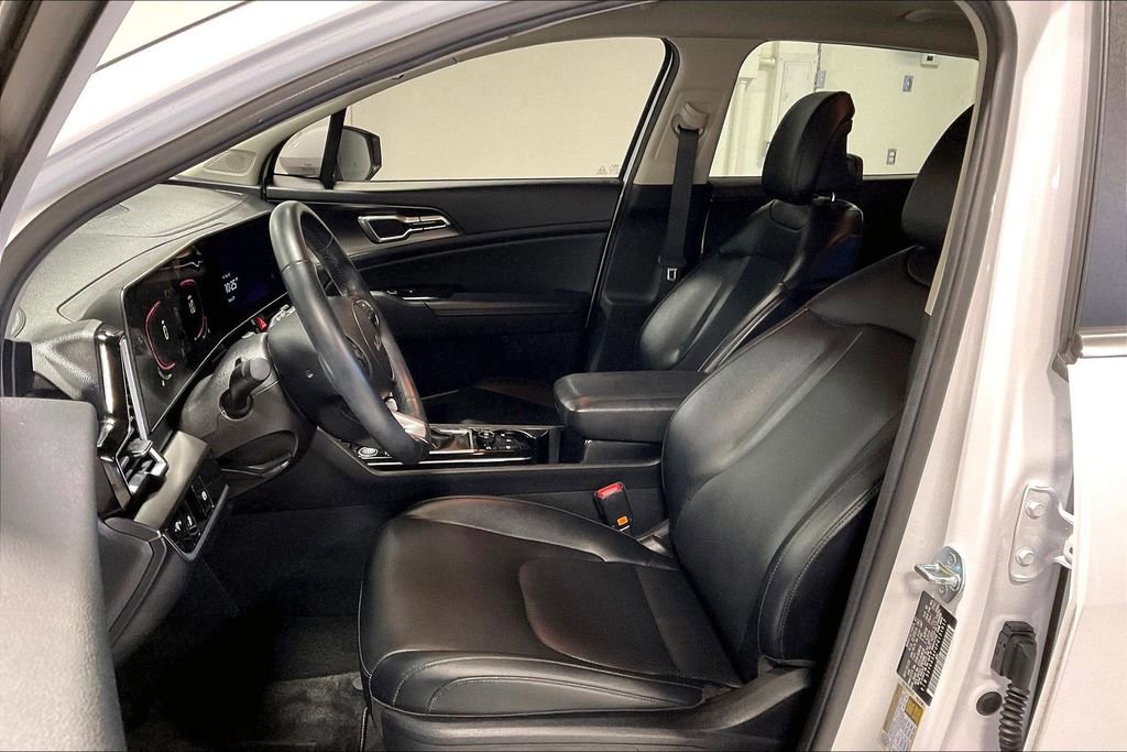 Used 2023 Kia Sportage EX image 33