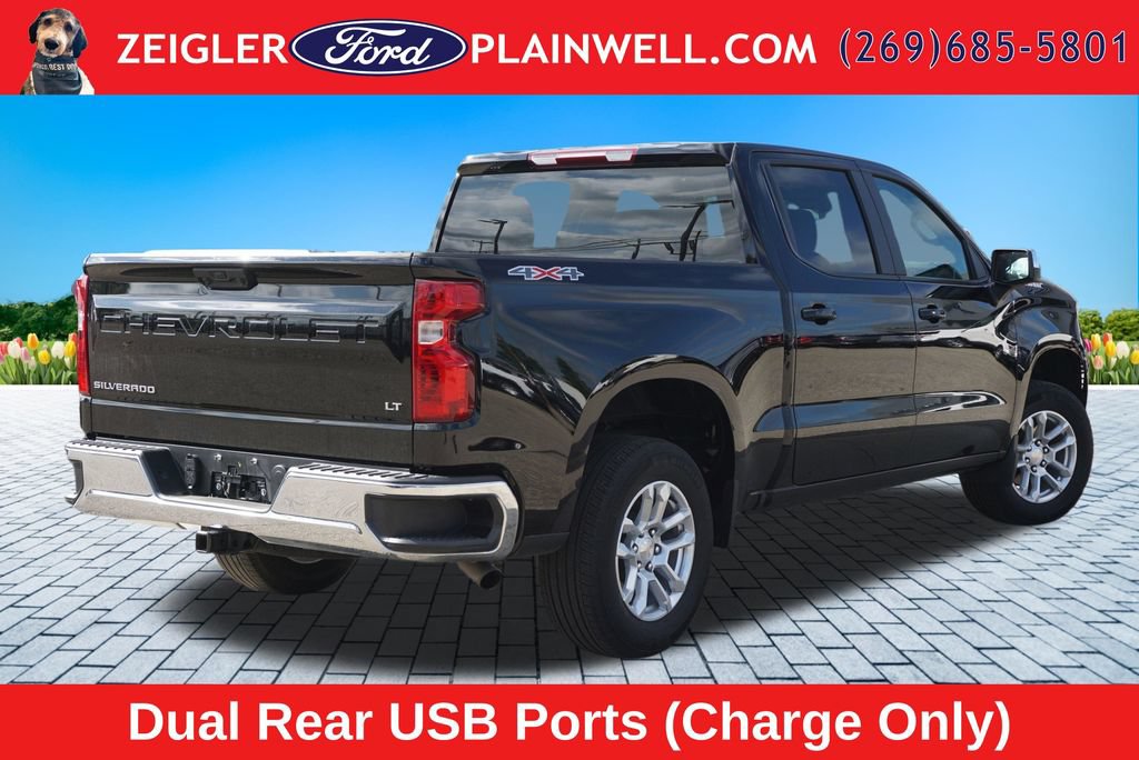 Used 2024 Chevrolet Silverado 1500 LT AWD/4WD image 5
