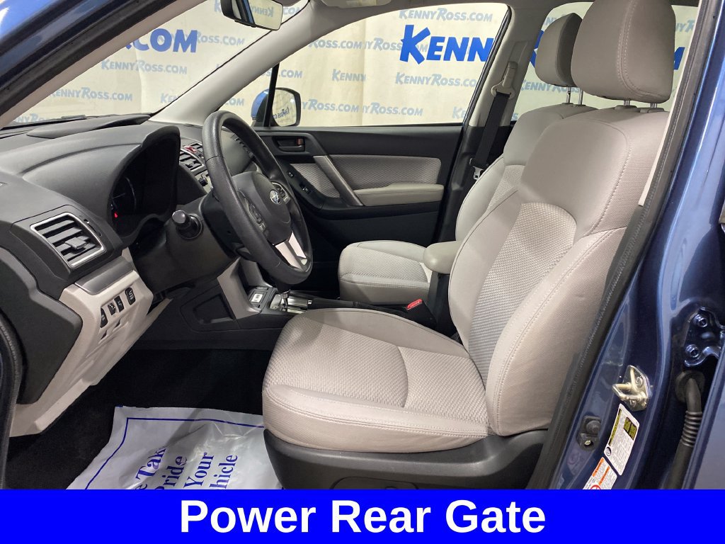 Used 2017 Subaru Forester 2.5i Premium AWD/4WD image 7