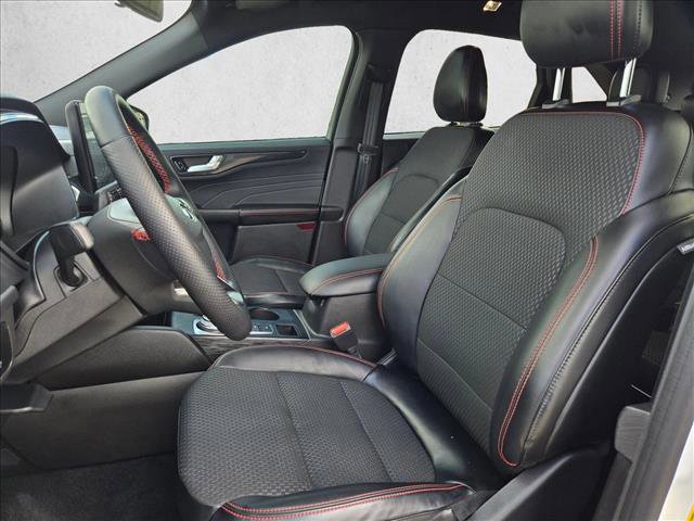 Certified 2023 Ford Escape ST-Line w/ Tech Pack #1 image 16