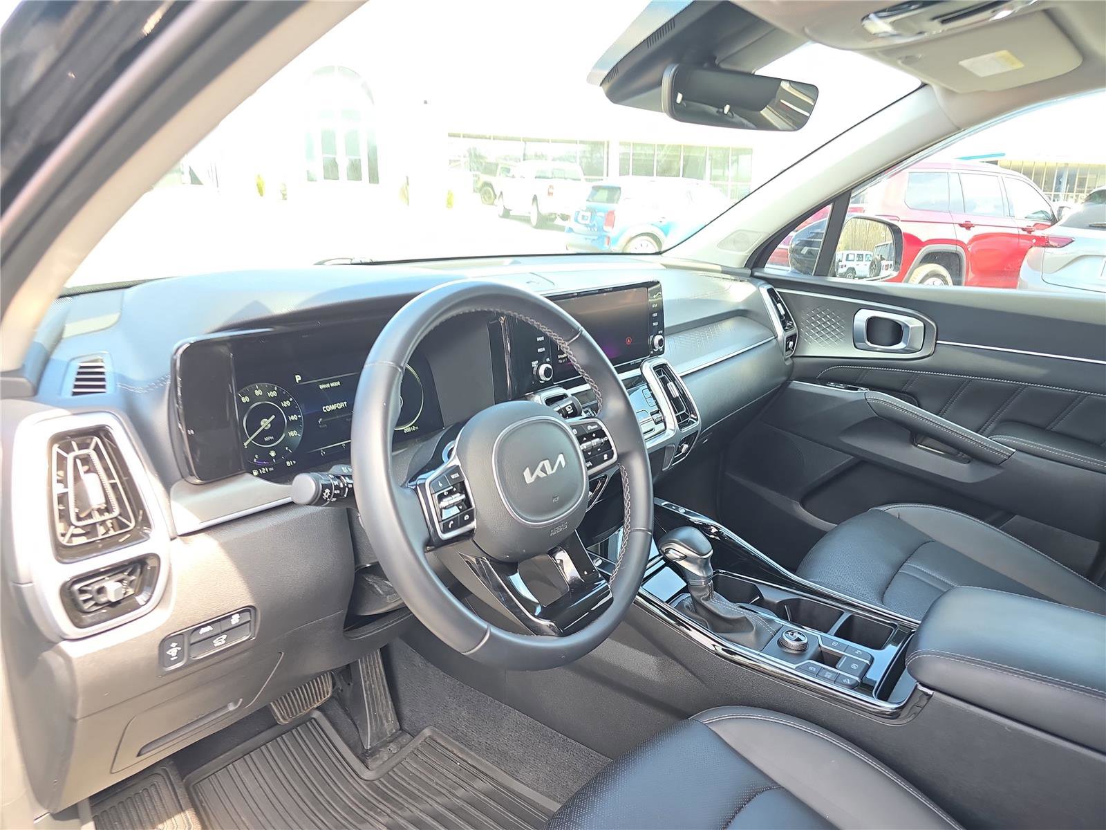 Used 2023 Kia Sorento SX FWD image 21