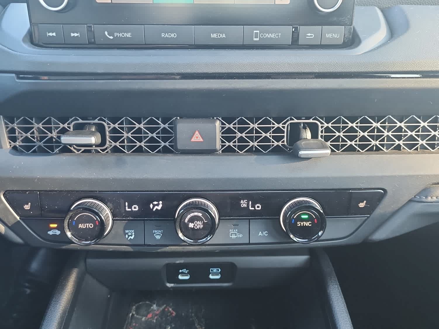 Used 2025 Honda Accord SE image 19
