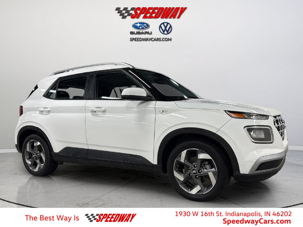 Used 2025 Hyundai Venue SEL FWD image 1
