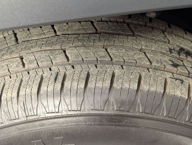 Certified 2025 GMC Sierra 1500 SLT image 10