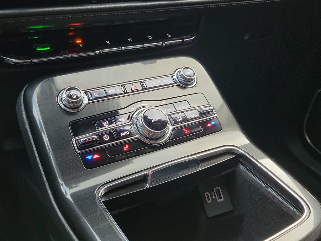 Certified 2022 Lincoln Nautilus FWD w/ Premium Package image 31