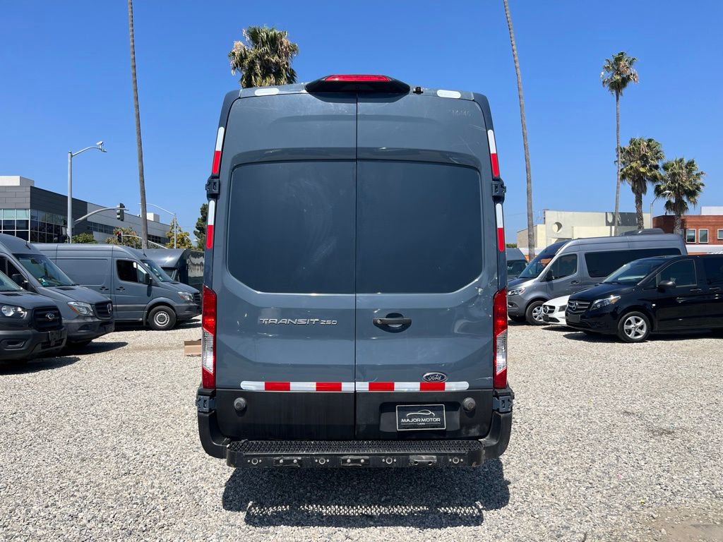 Used 2019 Ford Transit 250 148 High Roof Extended RWD image 8