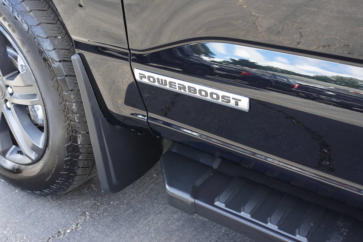 Used 2023 Ford F150 Lariat w/ Equipment Group 502A High AWD/4WD image 14