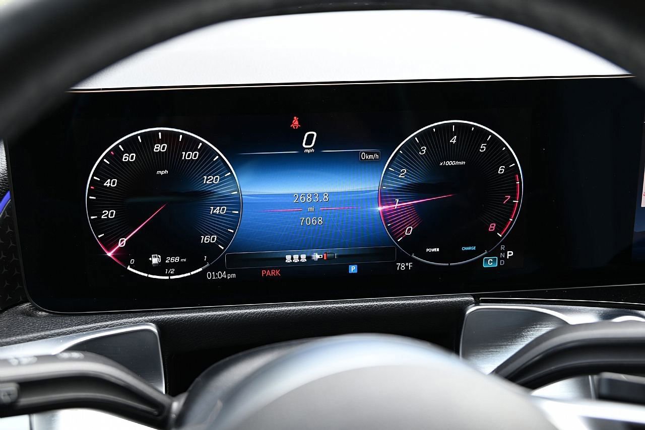 Certified 2025 Mercedes-Benz GLB 250 image 23