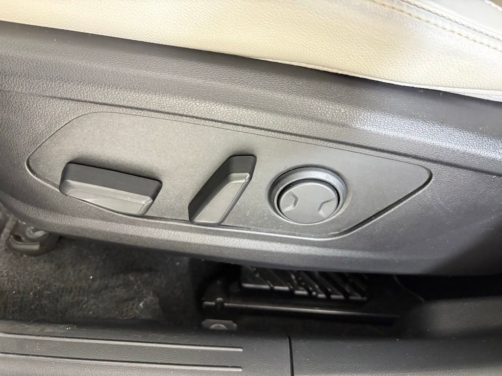 Used 2024 Hyundai Tucson Limited FWD image 15