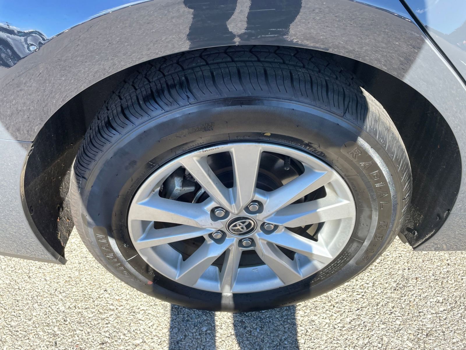 Used 2025 Toyota Camry LE image 30