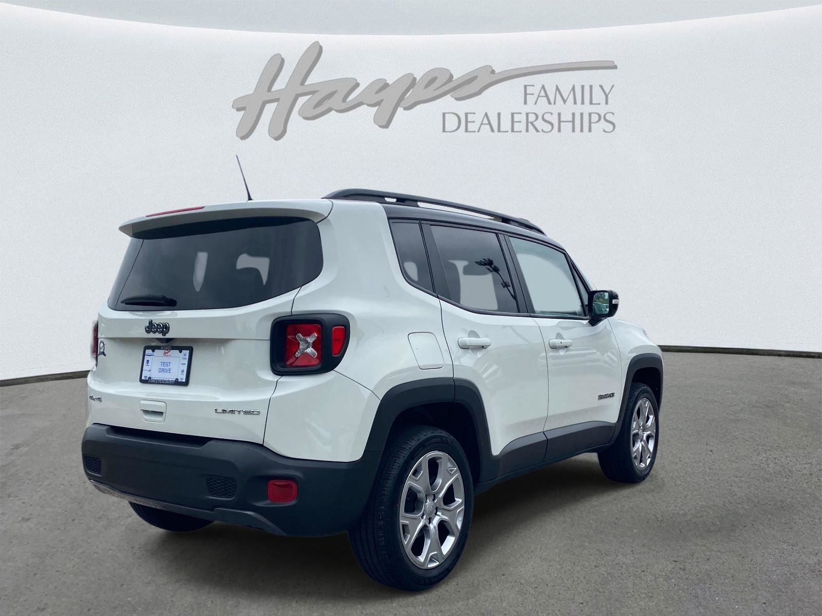 Used 2023 Jeep Renegade Limited w/ Sun/Sound Group AWD/4WD image 3