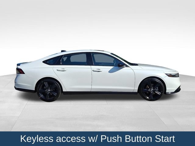 Used 2025 Honda Accord Sport image 9