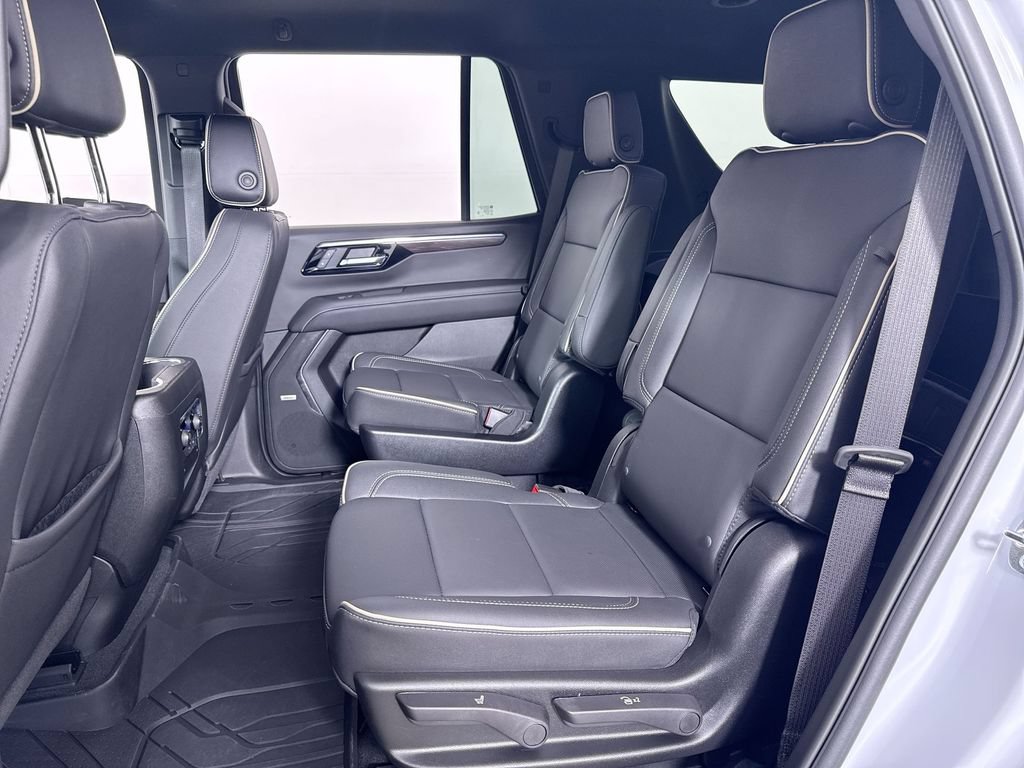 Used 2026 Chevrolet Tahoe Premier RWD image 22