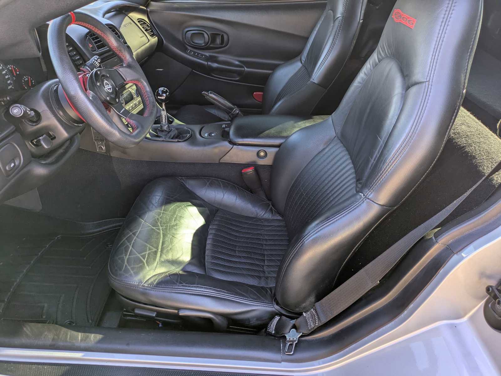 Used 2003 Chevrolet Corvette Z06 w/ Memory Package, 3 Drivers image 14