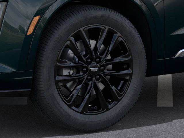 New 2025 Cadillac XT6 Luxury image 9