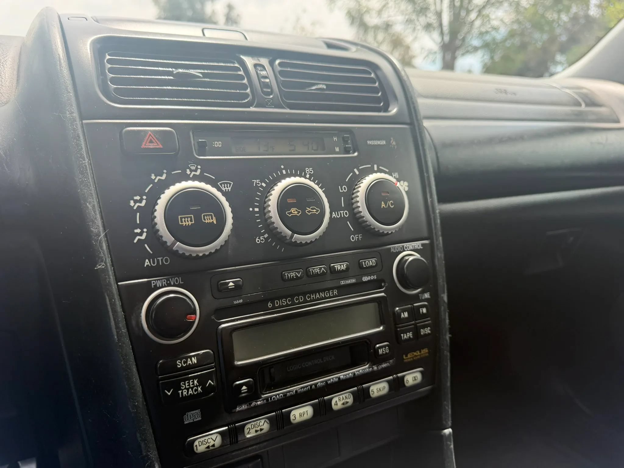 Used 2005 Lexus IS 300 RWD image 28