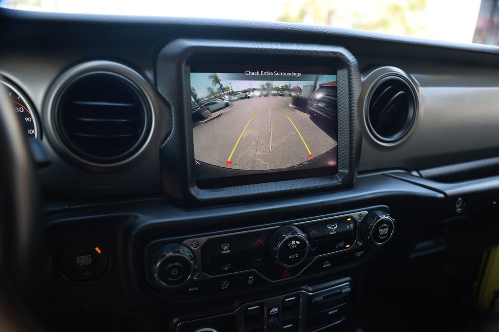 Used 2022 Jeep Wrangler Unlimited Sport AWD/4WD image 25