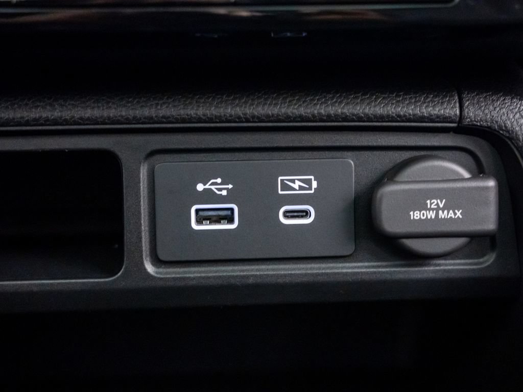 Certified 2025 Honda Pilot TrailSport image 24