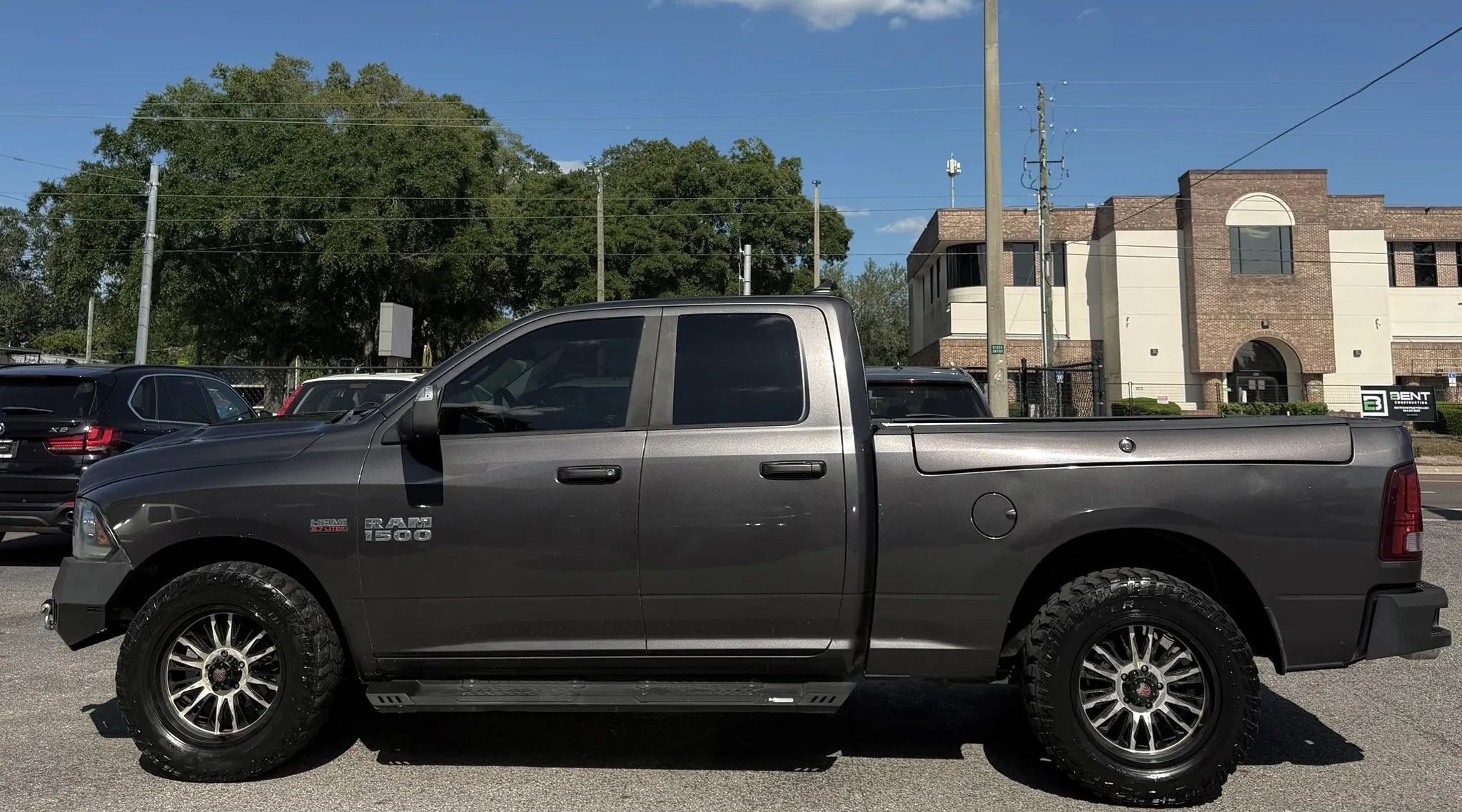 Used 2014 RAM 1500 Sport w/ Convenience Group AWD/4WD image 8