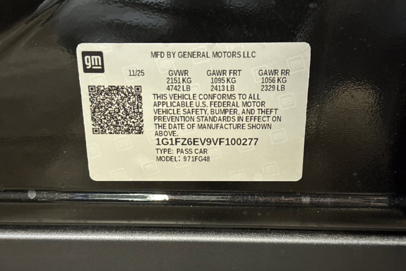New 2027 Chevrolet Bolt RS w/ Technology Package FWD image 26