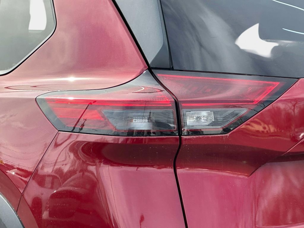 Certified 2023 Nissan Rogue SV w/ SV Premium B Package image 9