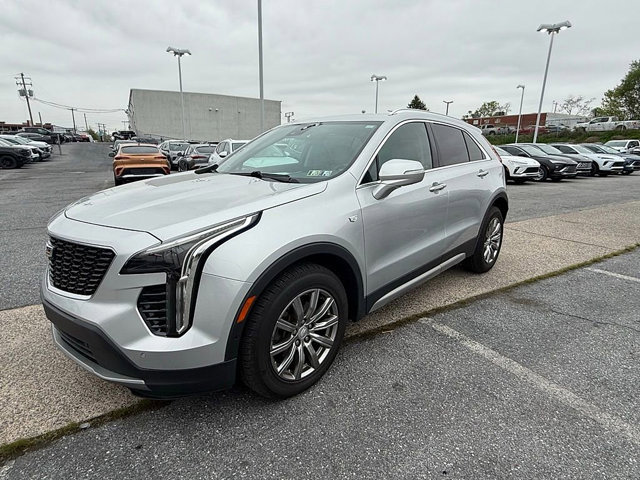 Used 2019 Cadillac XT4 Premium Luxury w/ Enhanced Visibility Package AWD/4WD image 7