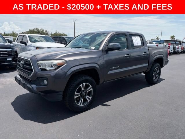 Used 2017 Toyota Tacoma SR5 RWD image 3