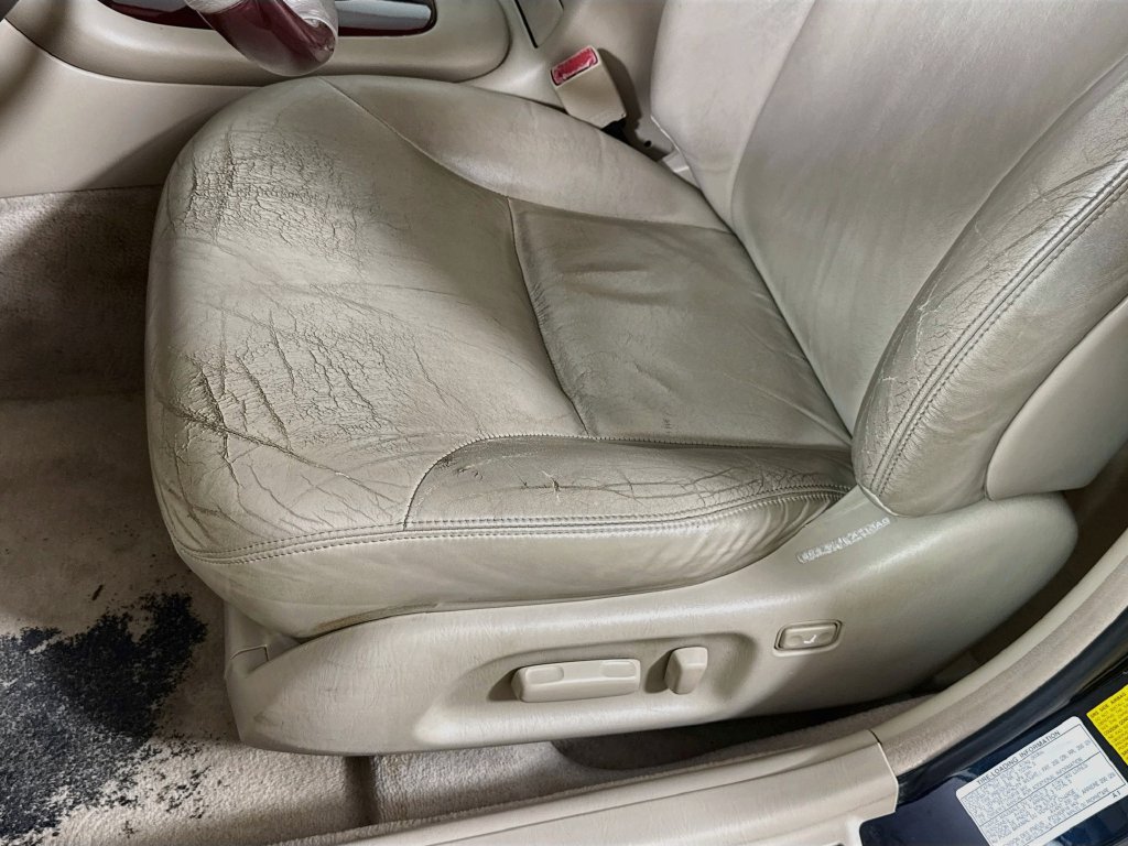 Used 2003 Lexus ES 330 w/ Premium Pkg FWD image 21