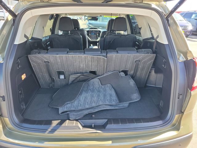 Used 2023 Subaru Ascent Limited AWD/4WD image 9