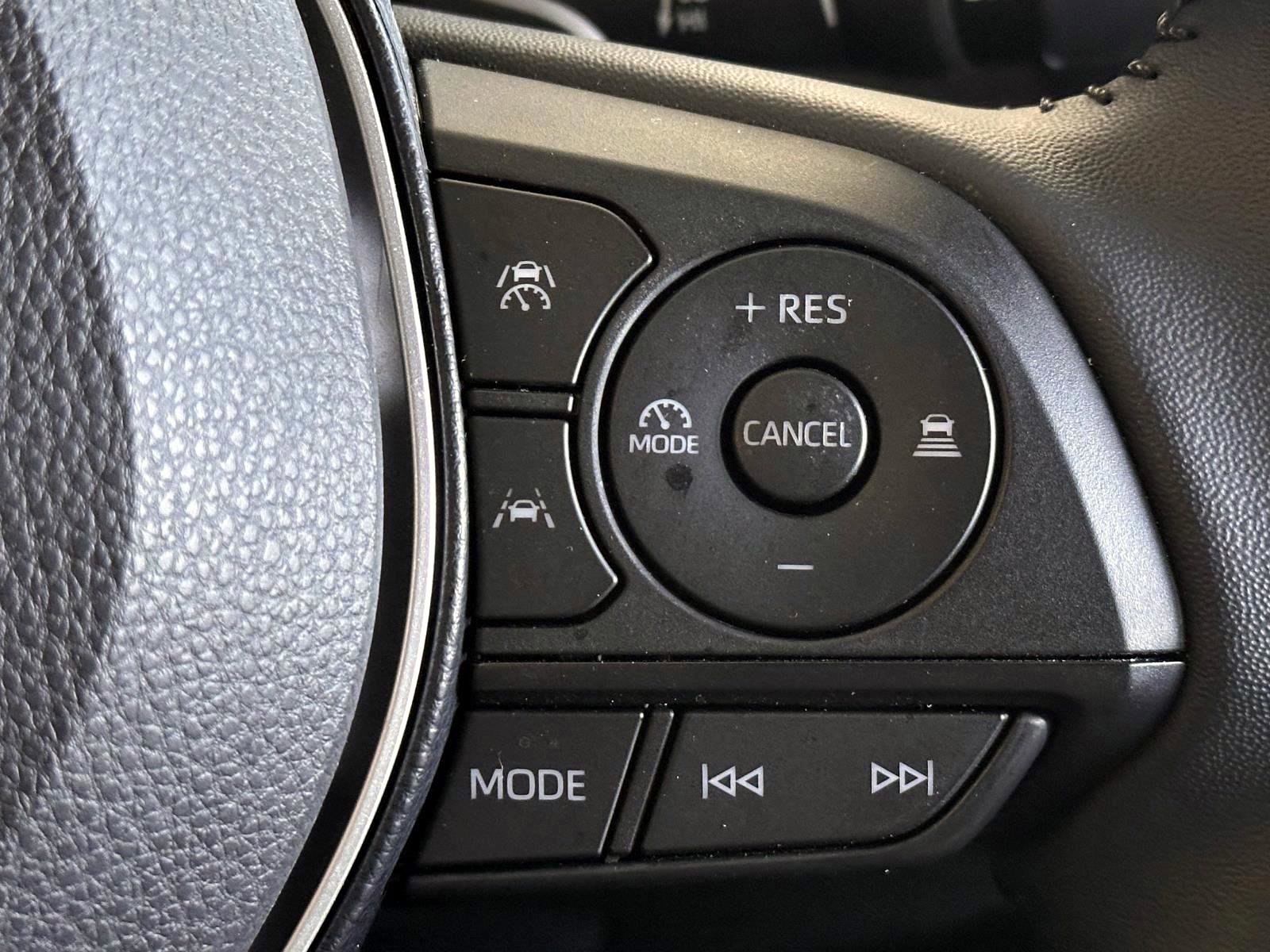 Certified 2026 Toyota Corolla XSE FWD image 18