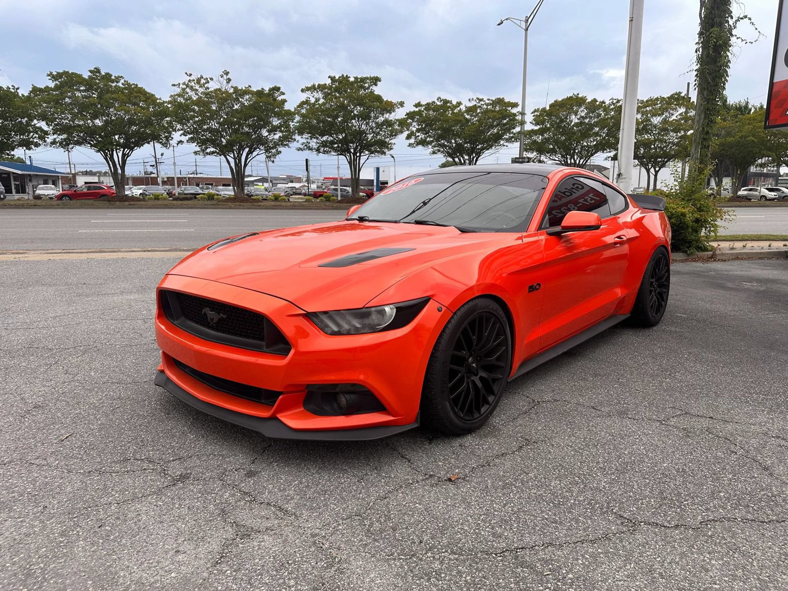 Used 2016 Ford Mustang GT Premium w/ GT Performance Package RWD image 7
