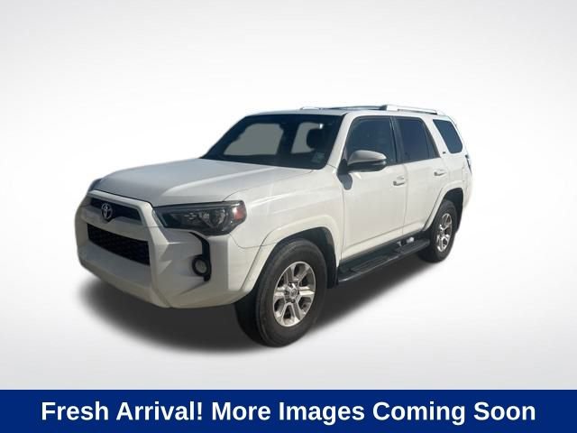 Used 2016 Toyota 4Runner SR5 image 1