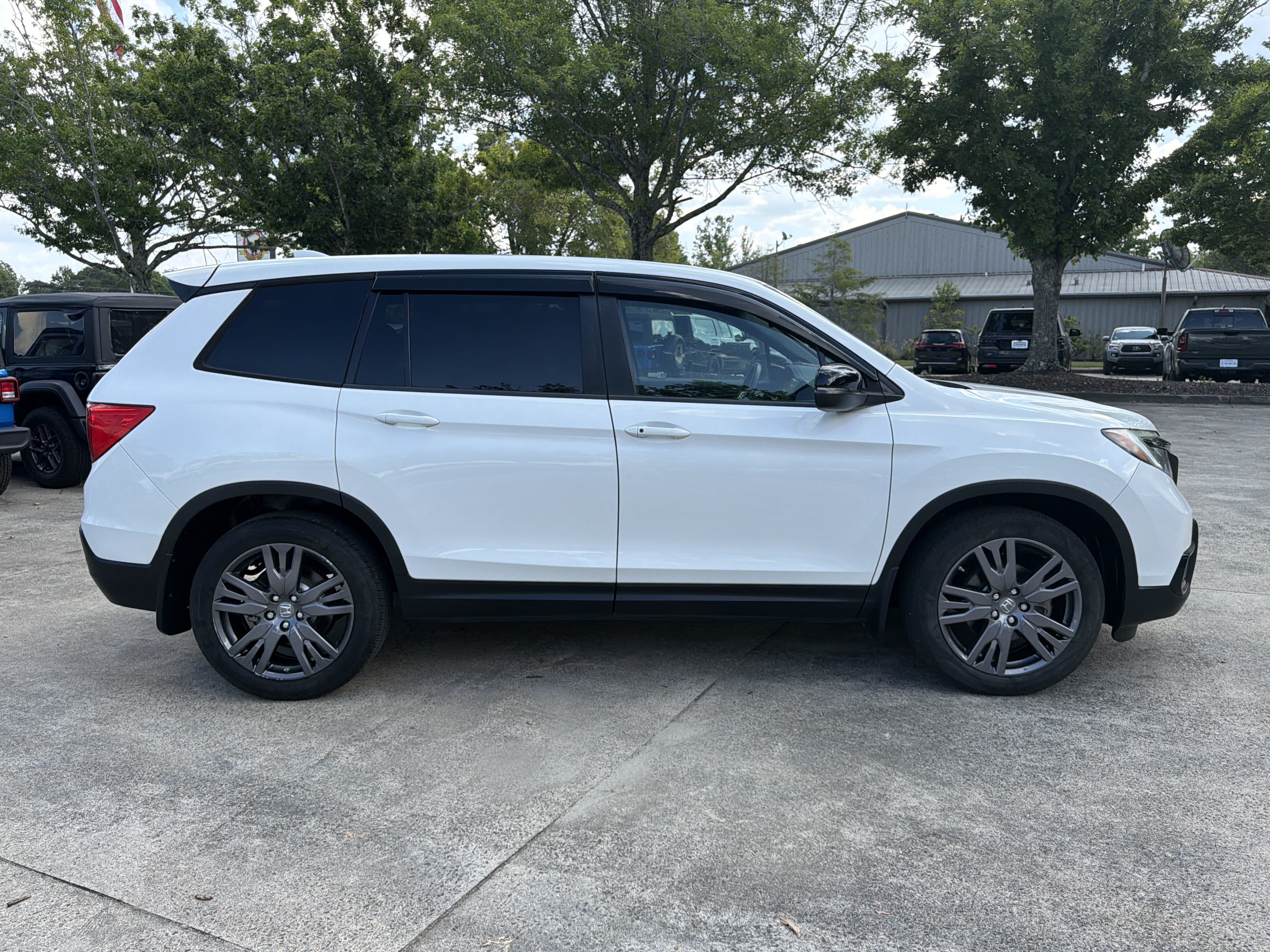 Used 2021 Honda Passport EX-L image 8