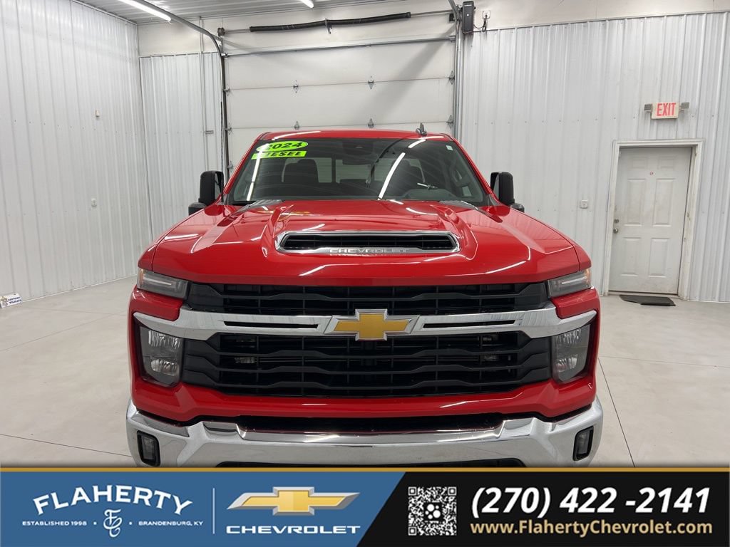 Used 2024 Chevrolet Silverado 3500 LT w/ Convenience Package AWD/4WD image 7