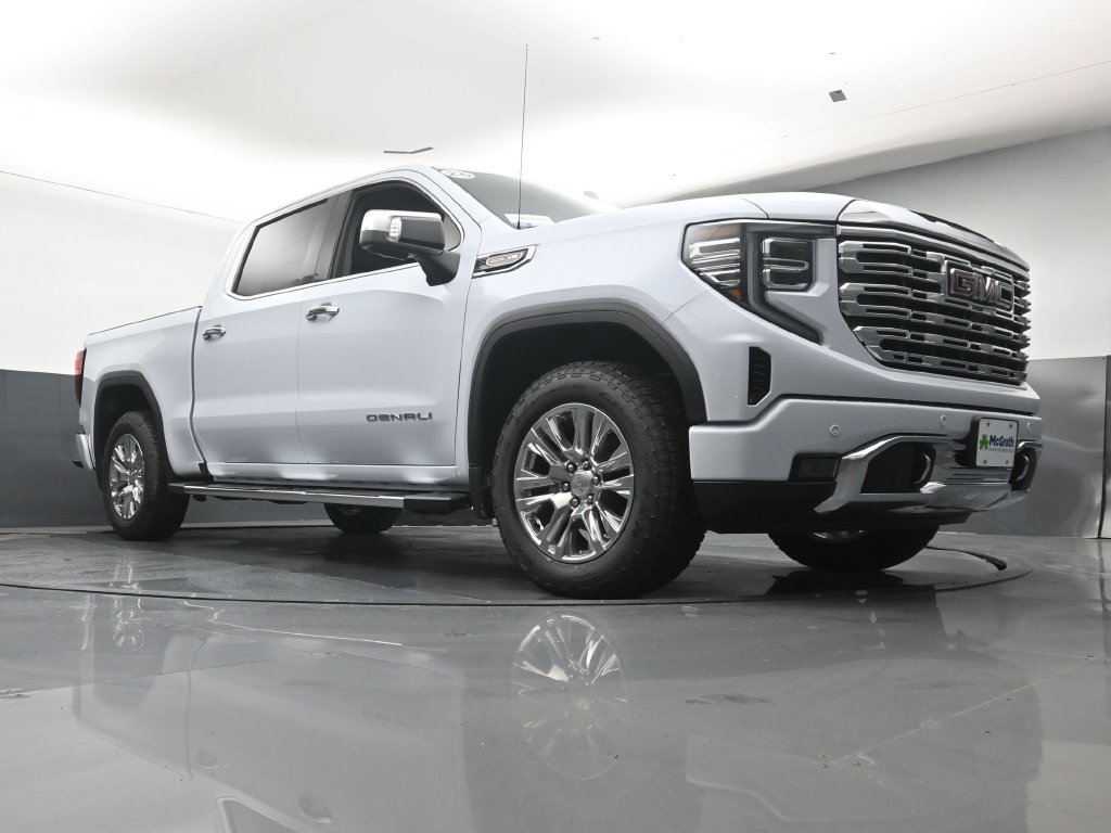 New 2026 GMC Sierra 1500 Denali w/ Technology Package AWD/4WD image 27