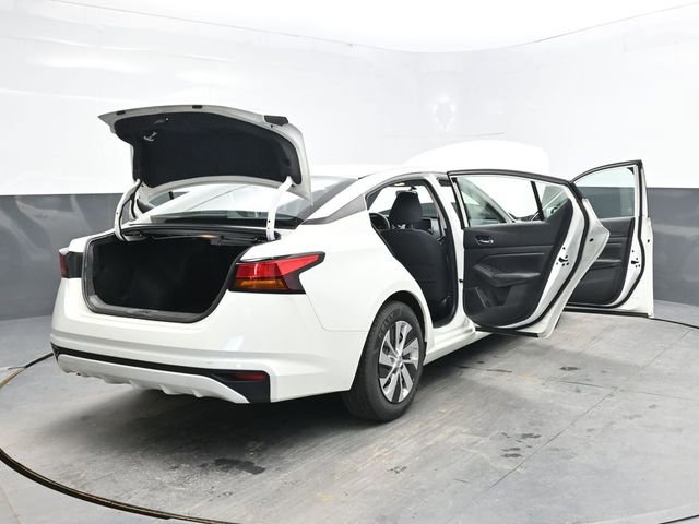 Used 2020 Nissan Altima 2.5 S FWD image 46