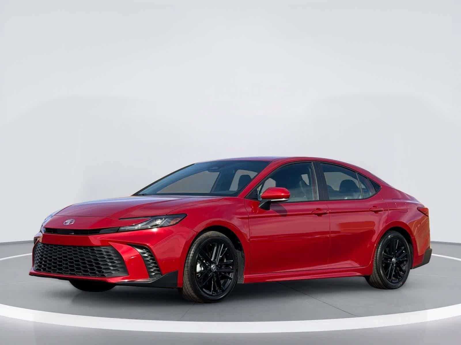 Used 2025 Toyota Camry SE FWD image 2