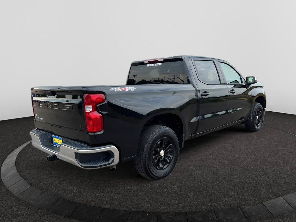 Used 2025 Chevrolet Silverado 1500 LT AWD/4WD image 3