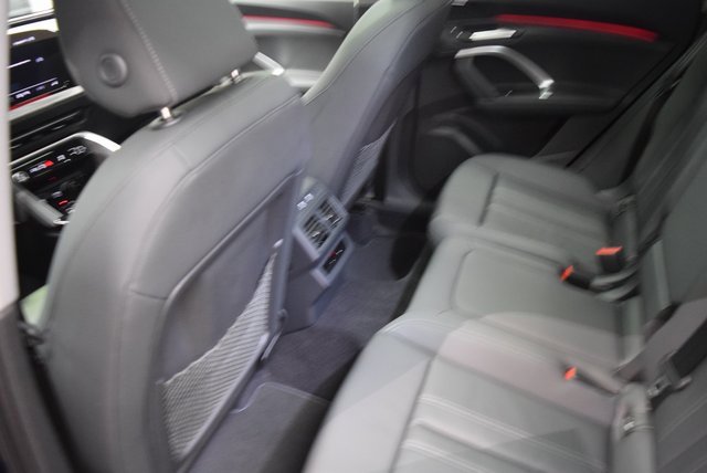 New 2025 Audi Q5 Premium image 5