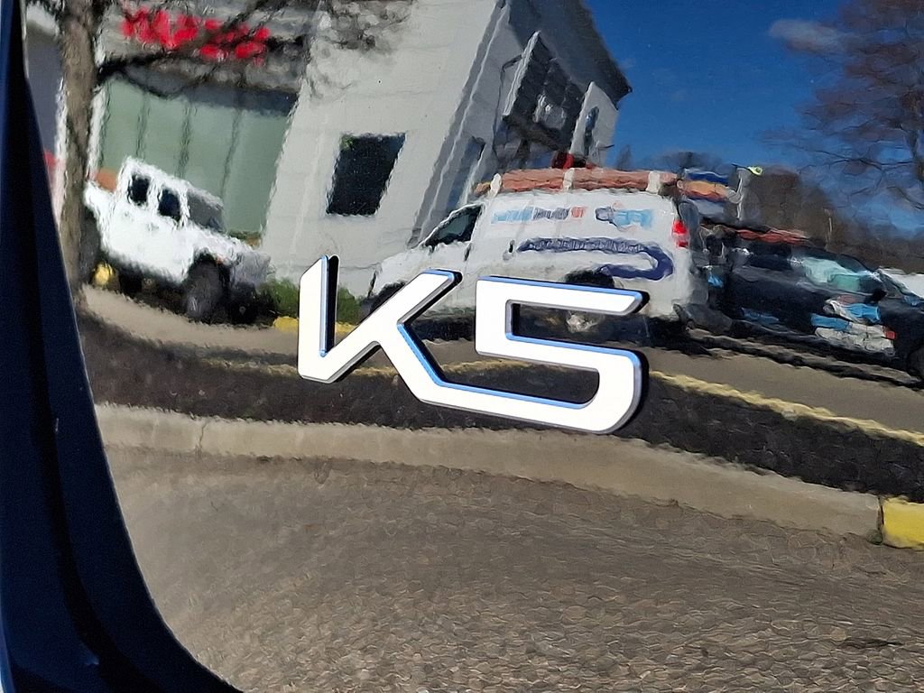 Used 2025 Kia K5 GT-Line image 32