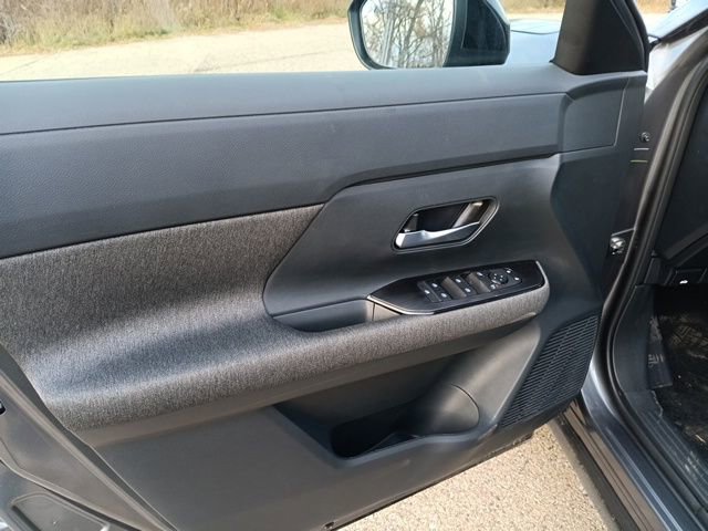 New 2026 Nissan Kicks SV w/ SV Premium Package image 10