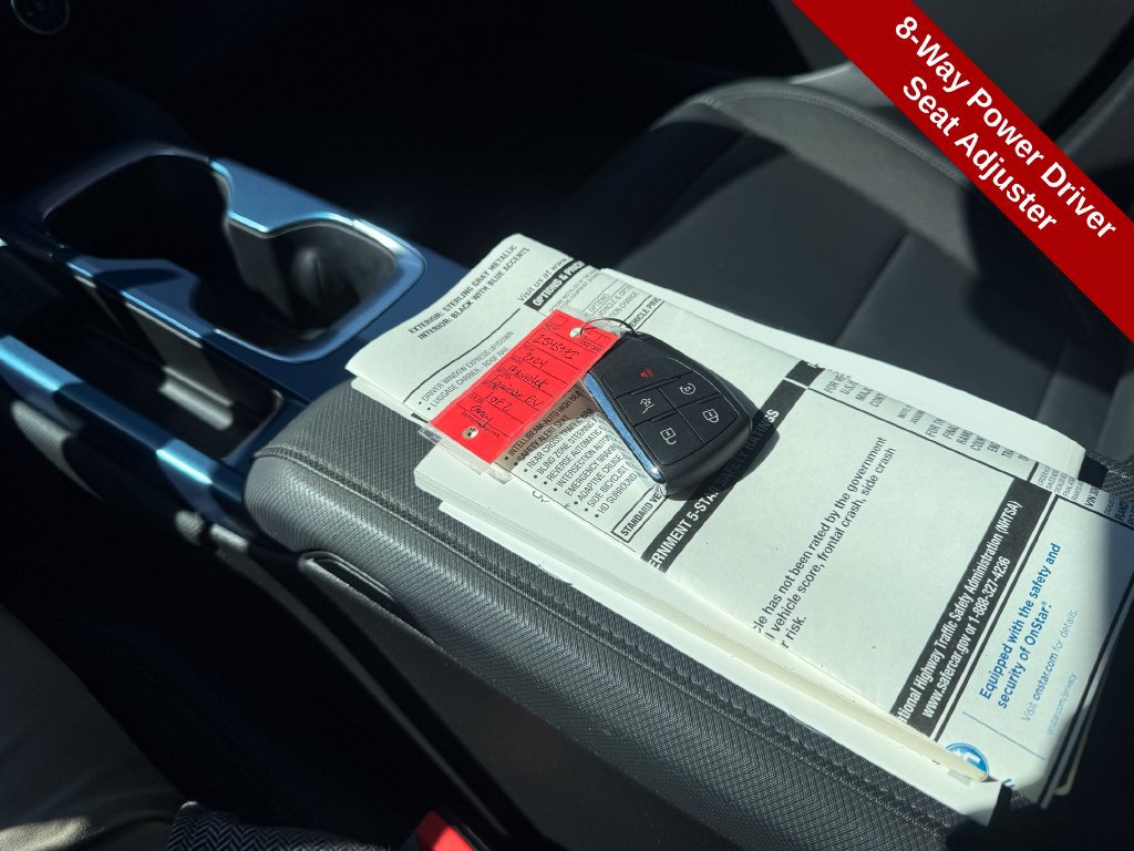 Used 2024 Chevrolet Equinox EV LT FWD image 32