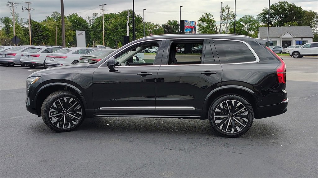 New 2026 Volvo XC90 B6 Plus w/ Protection Package image 5
